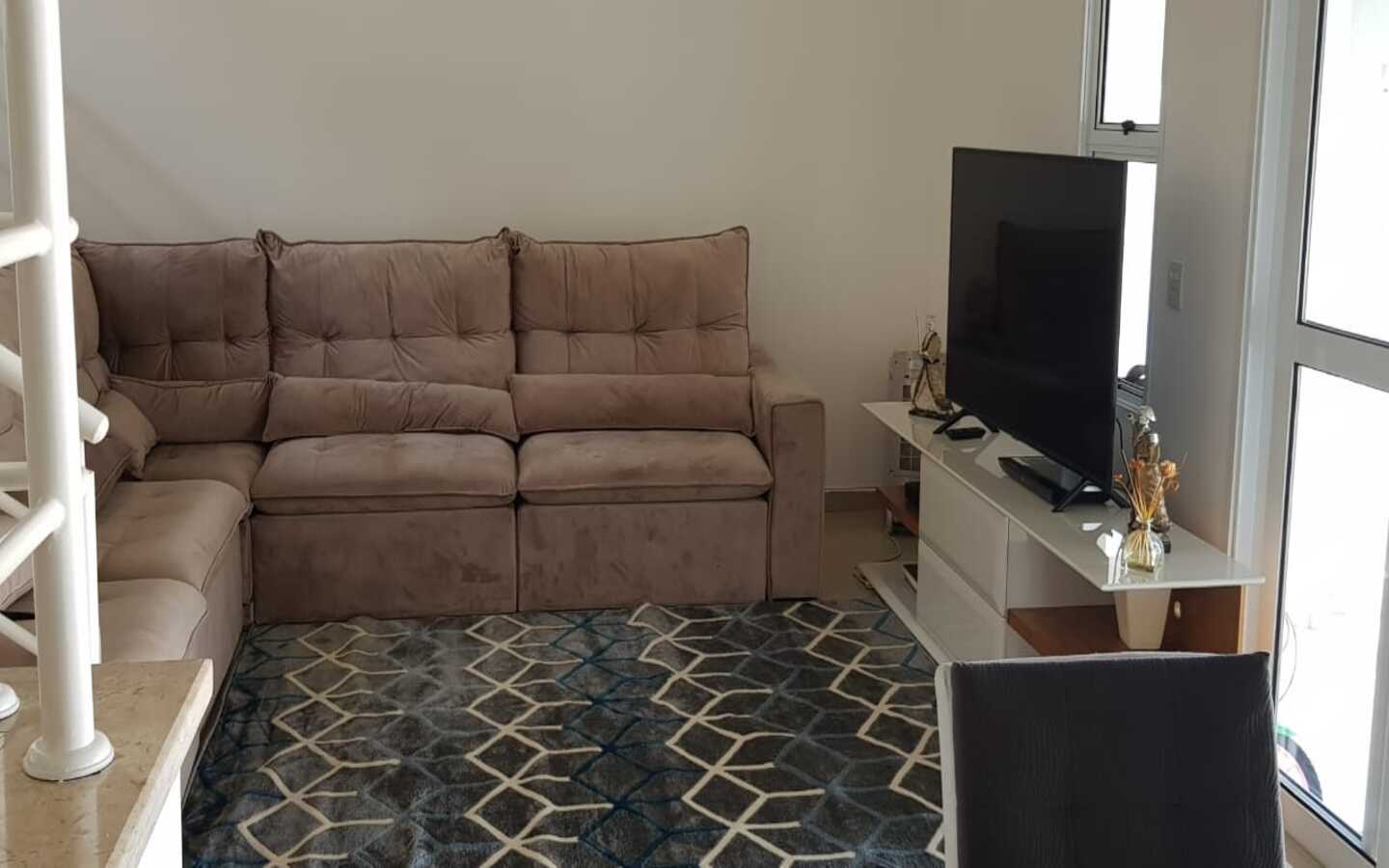 Sala de tv da casa a venda no Condomínio Haras Bela Vista Vargem Grande Paulista - SP