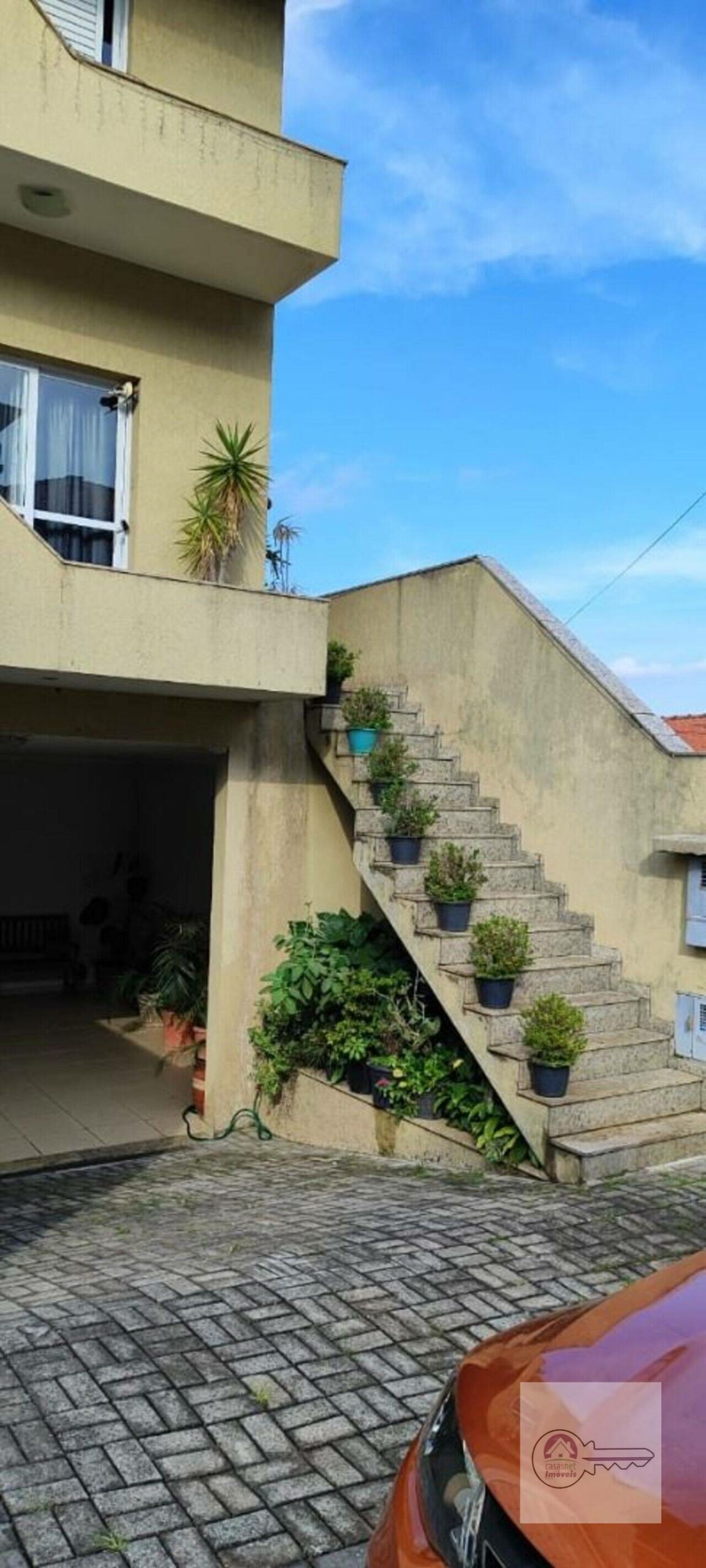 Casa a venda 3 dormitórios condomínio Villa Deste em Cotia SP CA0915-CBER