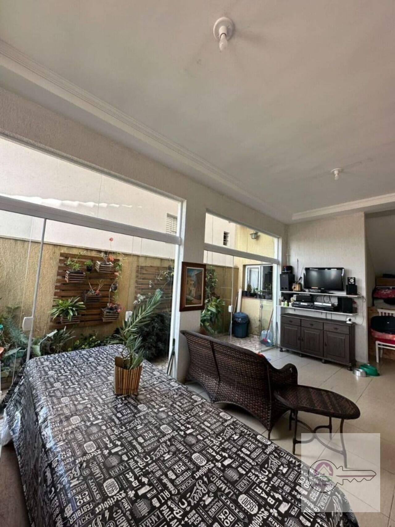 Casa a venda 3 dormitórios condomínio Villa Deste em Cotia SP CA0915-CBER (8)