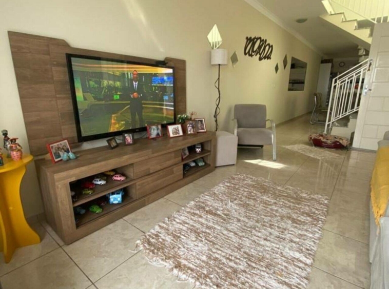 Casa a venda com 3 dormitórios Condomínio Villa D'este - CA0103