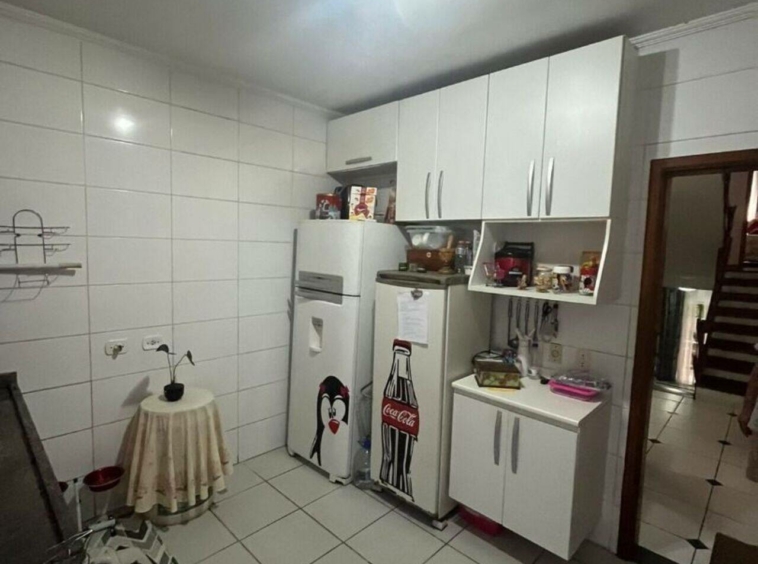 Casa a venda com 3 dormitórios no Condomínio Villa D'este em Cotia - CA0930