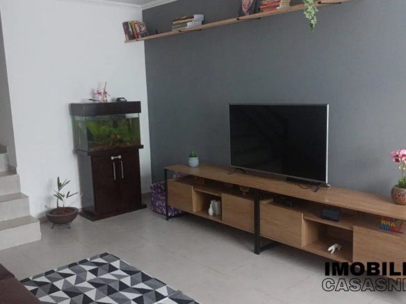 Casa a venda no condomínio Villa D'este em Cotia - CA1063