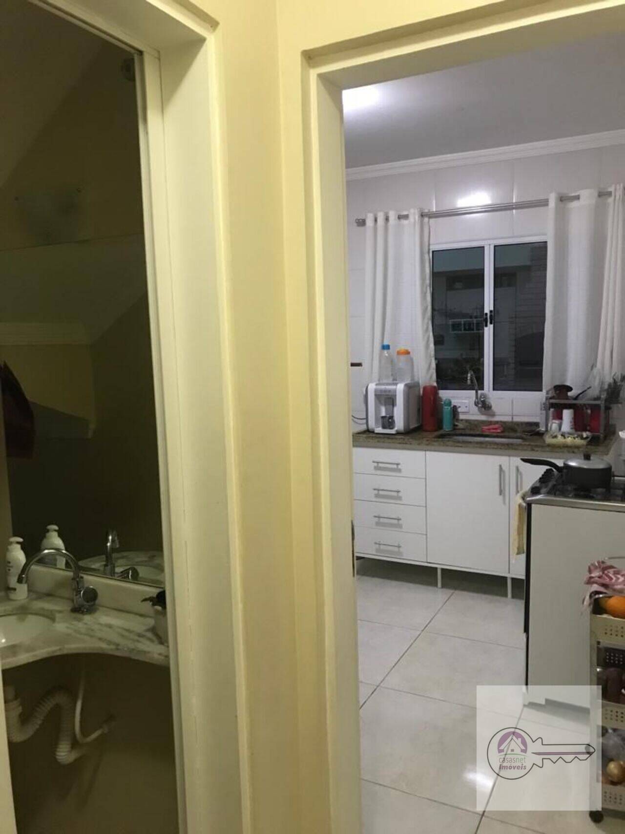 Casa de 150m² com 3 quartos no condomínio Villa D'este em Cotia - CA0484