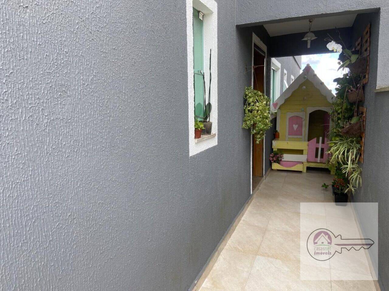 Casa de 176m² com 3 quartos Villa D'este Cotia CA0142