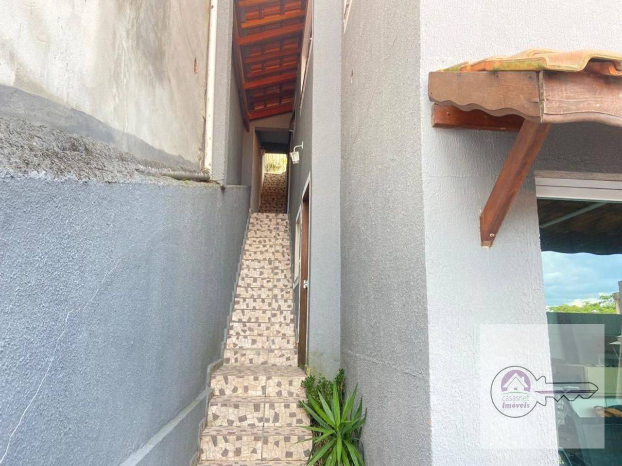 Casa de 176m² com 3 quartos Villa D'este Cotia CA0142