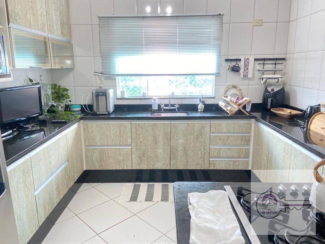 Casa de 176m² com 3 quartos Villa D'este Cotia CA0142