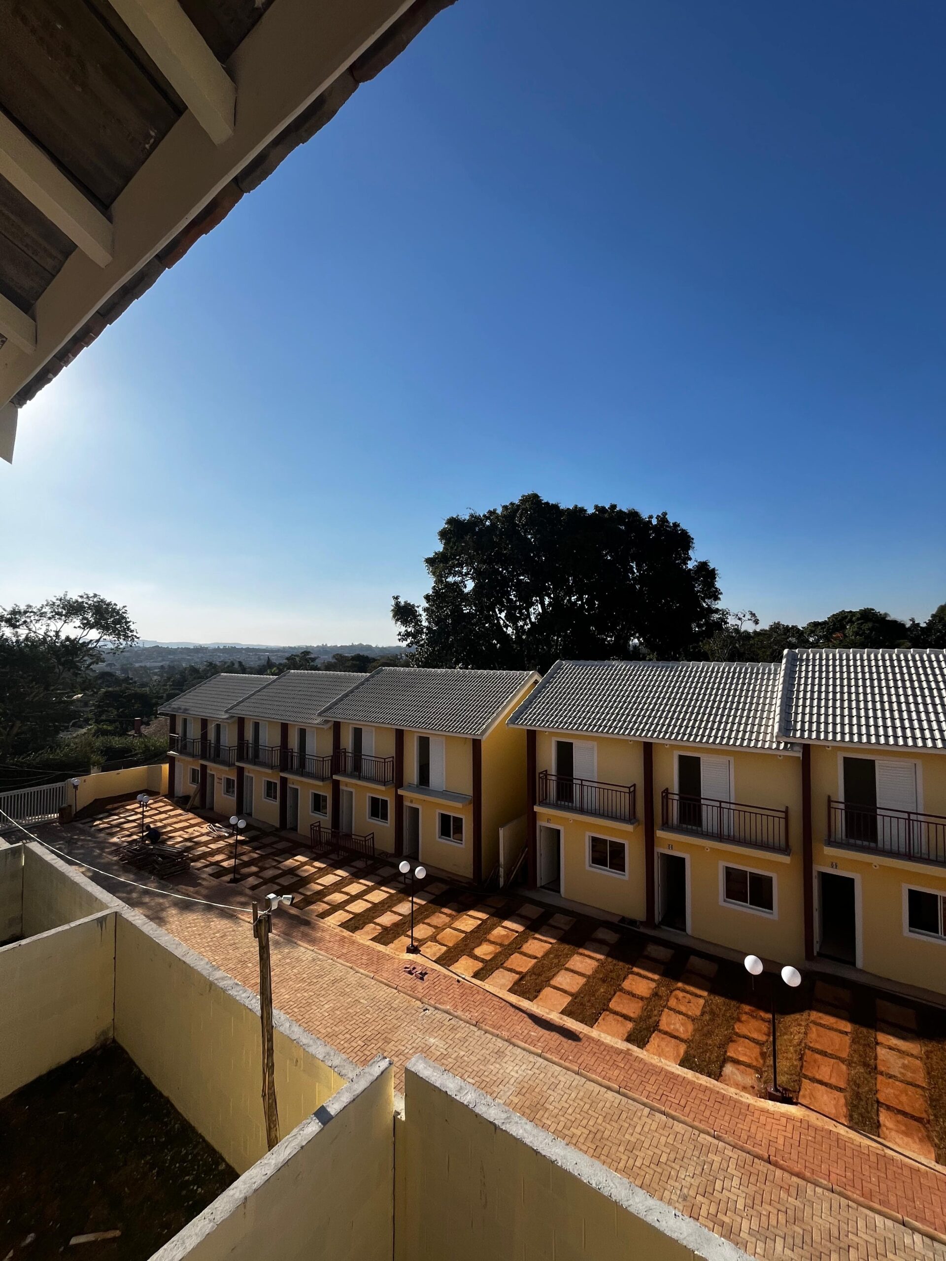 casa-residencial-fenix-casas-a-venda-cotia-sp (2) Residencial Villagio Fênix - Casas a venda no bairro do Tijuco Preto em Cotia SP