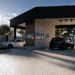 Portaria do Residencial Colinas do Sol em Cotia - Terrenos a venda